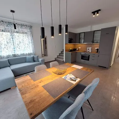 Lake27apartman Сантод