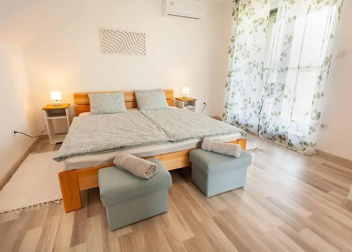 Lake27apartman Apartamento *