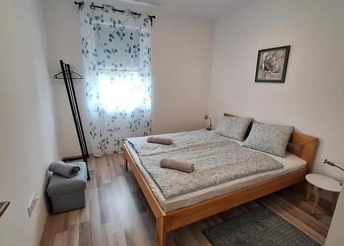 Lake27apartman Apartamento *