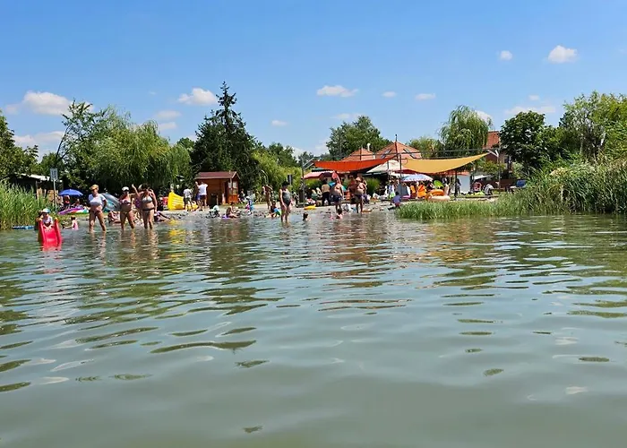 Appartement Lake27apartman *